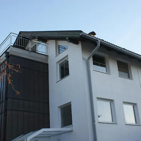 Haus & Am Lahnbach Feriehus *