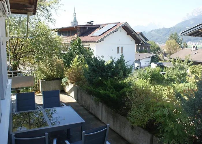 Haus & Am Lahnbach 度假居 *