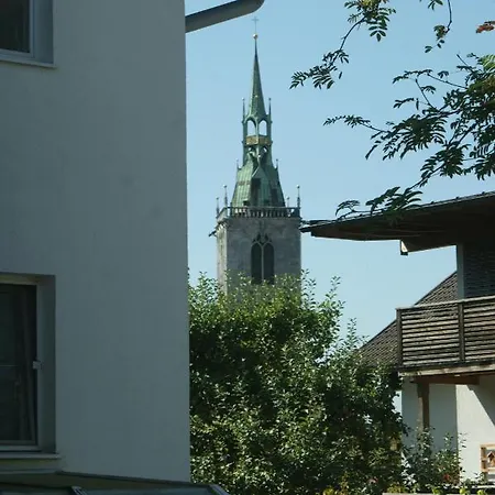 Haus & Am Lahnbach