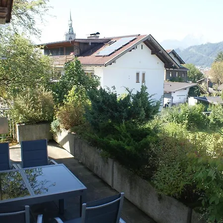 Haus & Am Lahnbach Hébergement de vacances *