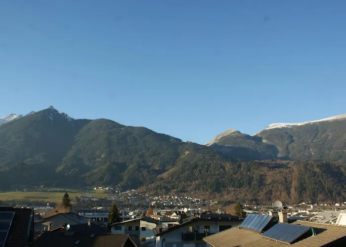 Haus & Am Lahnbach * Schwaz